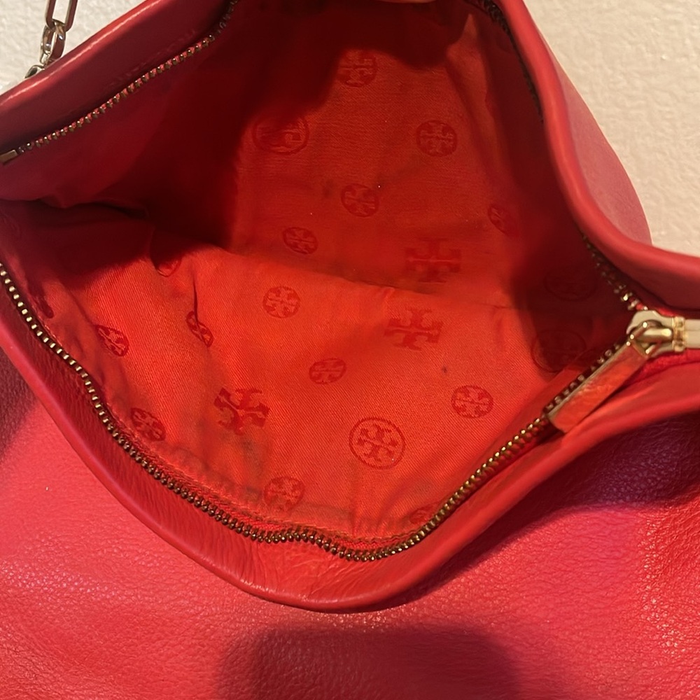 Tory Burch Foldover Leather Bag with Chain Detail - Picture 3 of 8